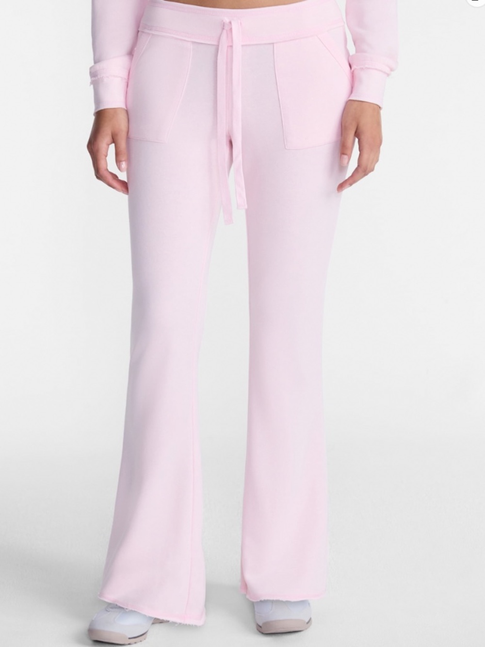 No Boundaries Flare Leg French Terry Pant, Women's Size XXL (20)